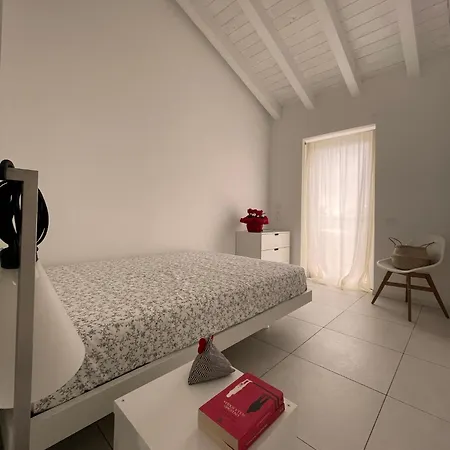Delle Janas Daire Pula